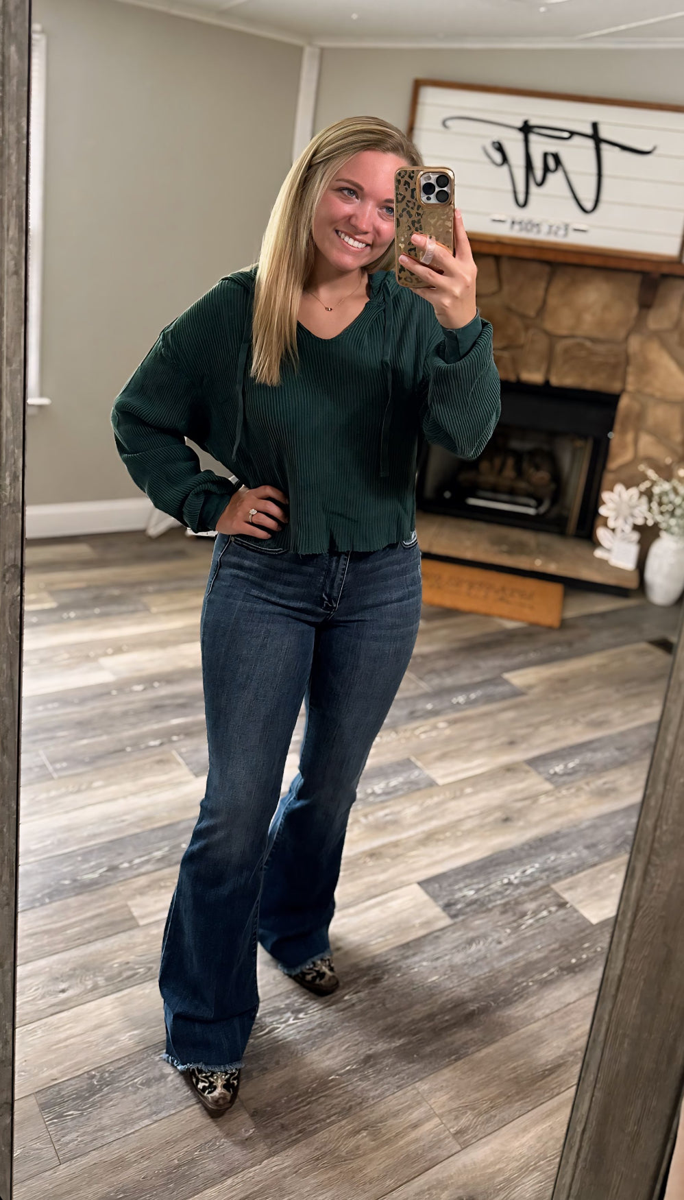 Free Time Hoodie - Deep Green