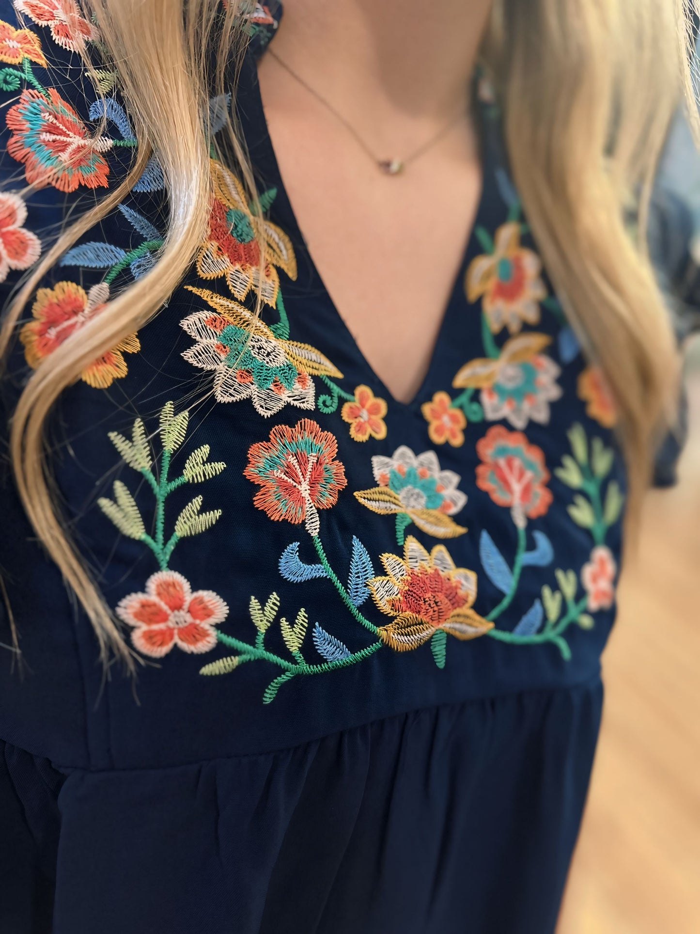 Bloomin' Good Time Top - Navy