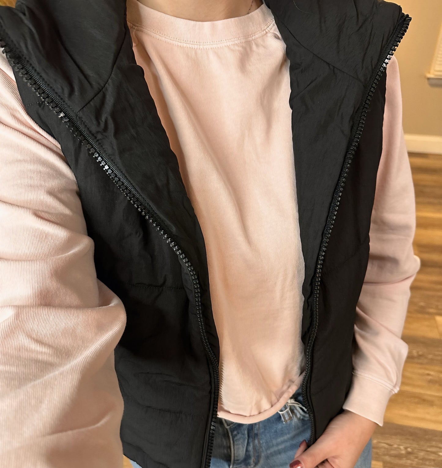 High Priority Puffer Vest - Black