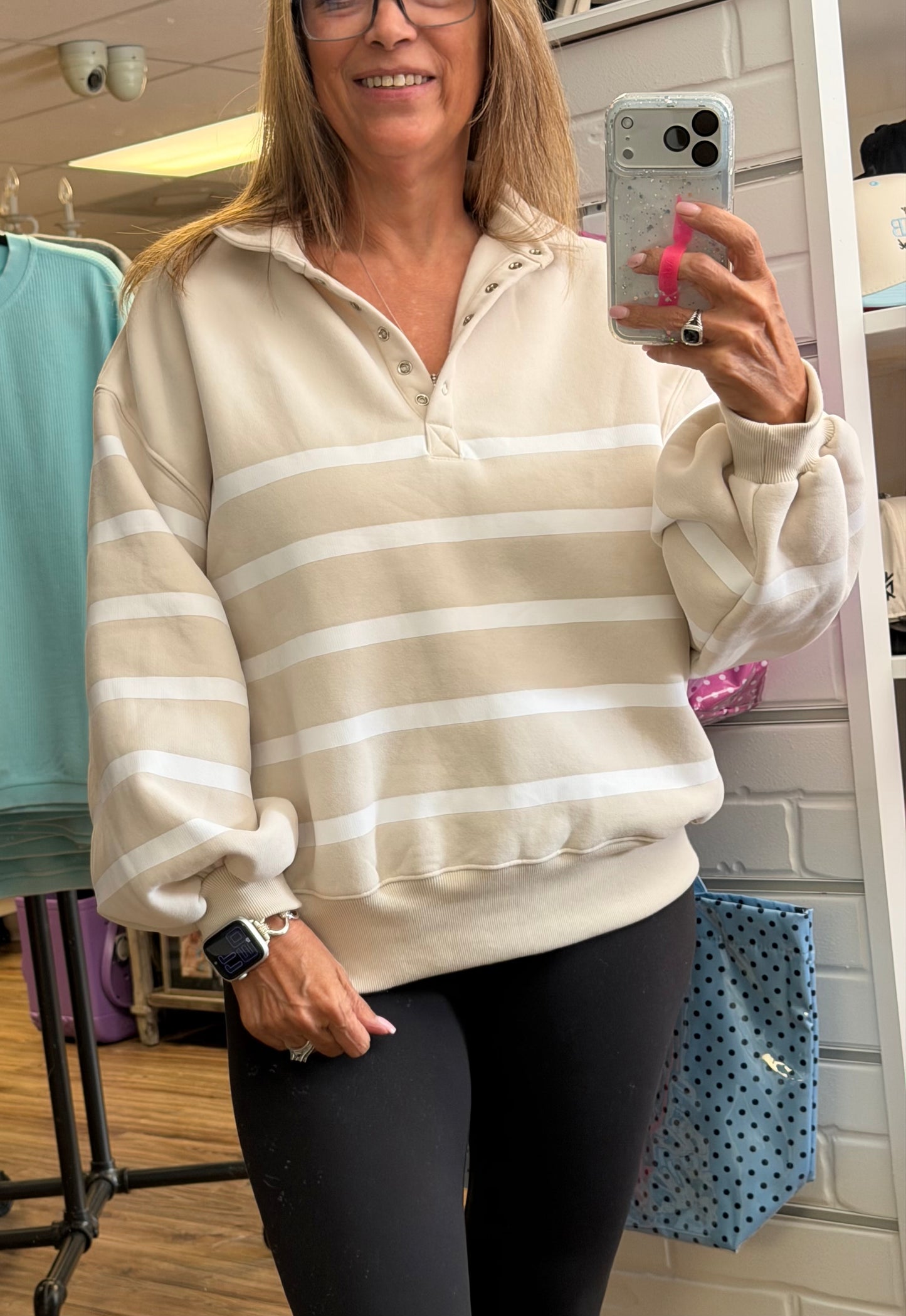 Sunday Social Pullover