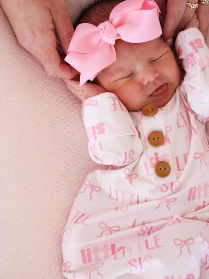 Newborn Baby Knot Gown & Hat Set | Little Sis