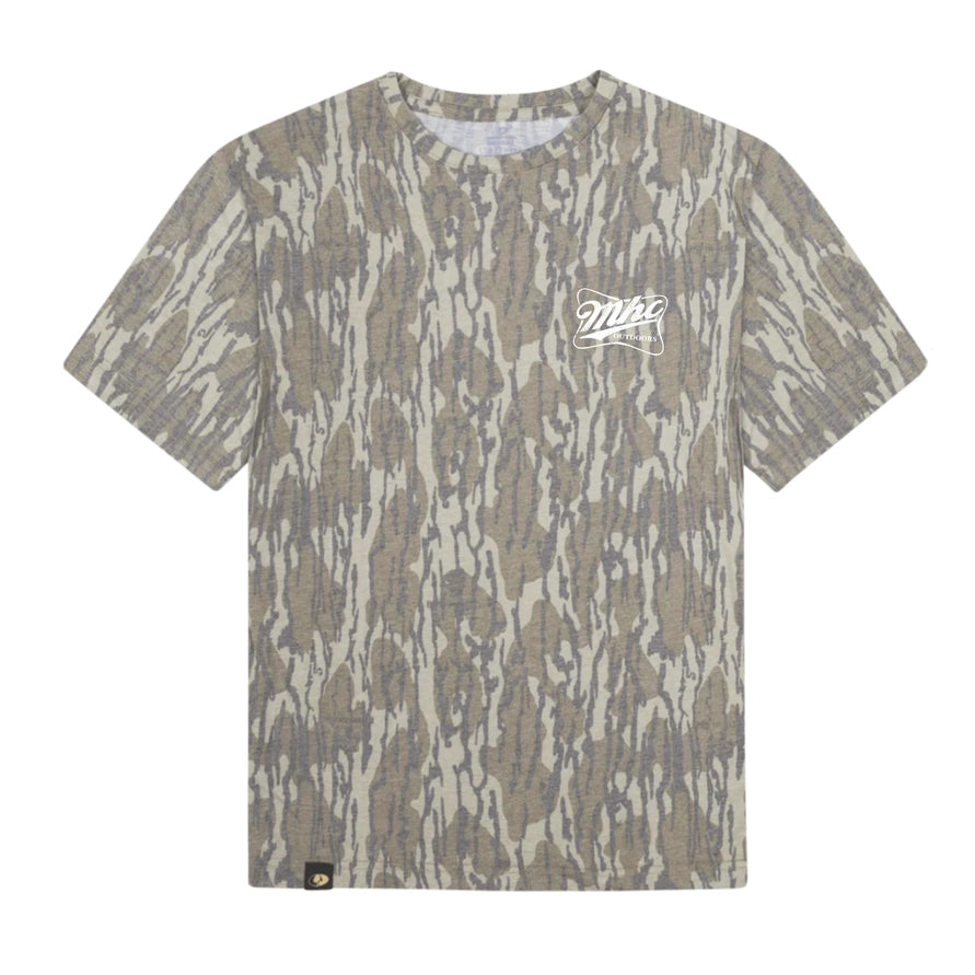 Catchin a Buzz T-Shirt - Mossy Oak Bottomland