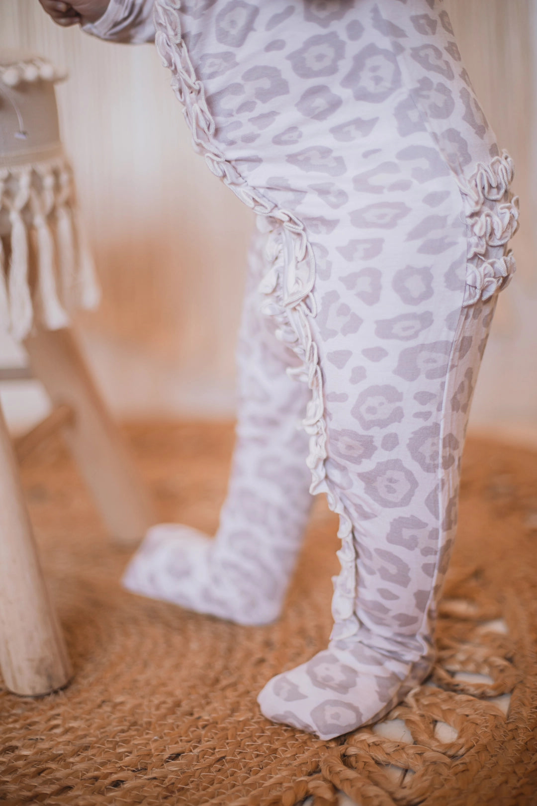 Convertible Two Way Zip Footie - Natural Leopard