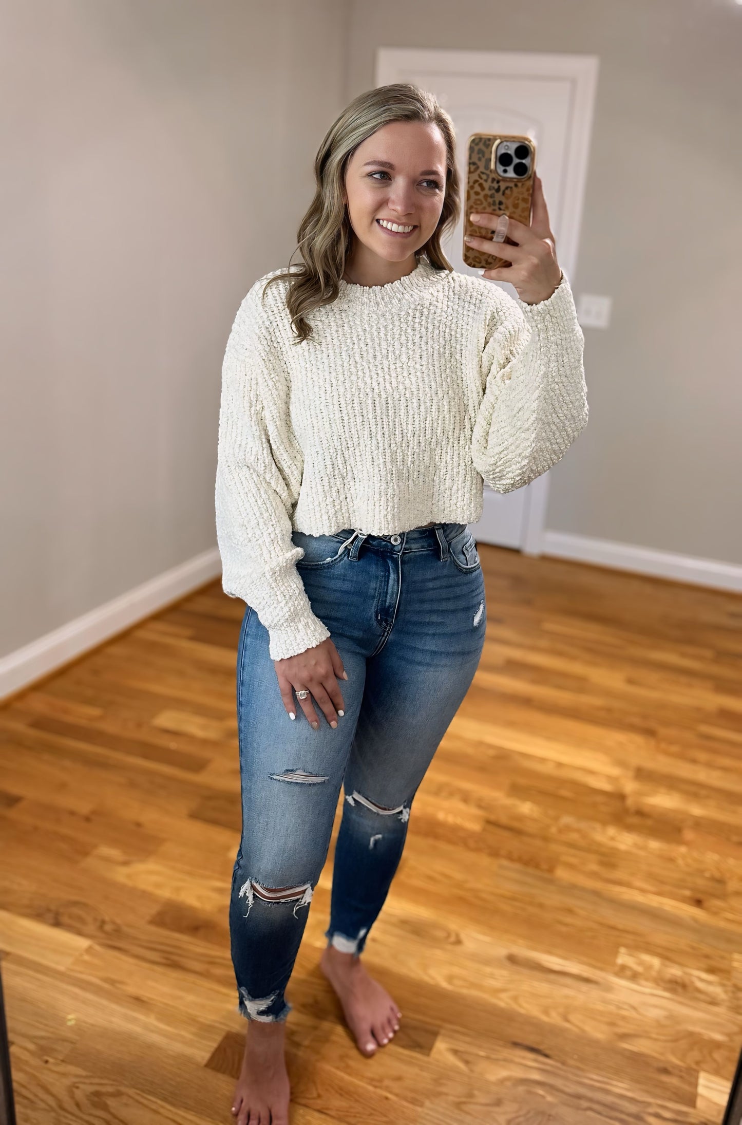 Dreamy Days Cropped Sweater - Cream