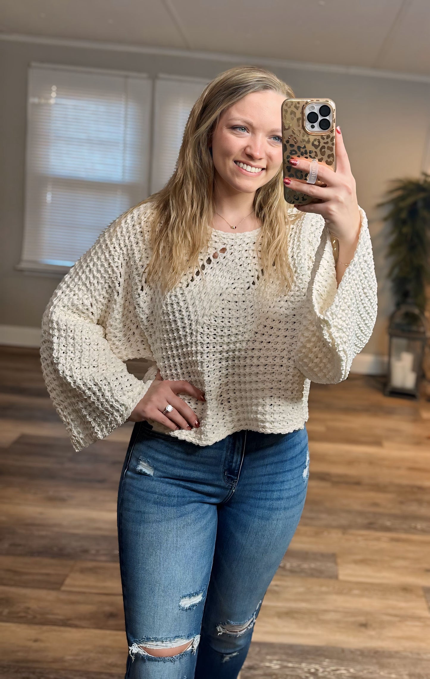 Very Chic Sweater - Cream