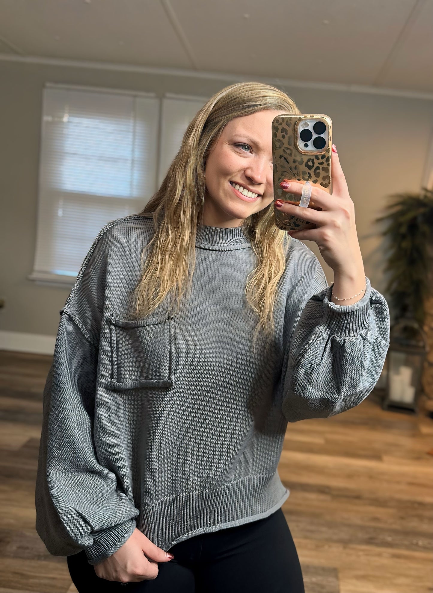Livin' The Dream Sweater - Whisper Grey
