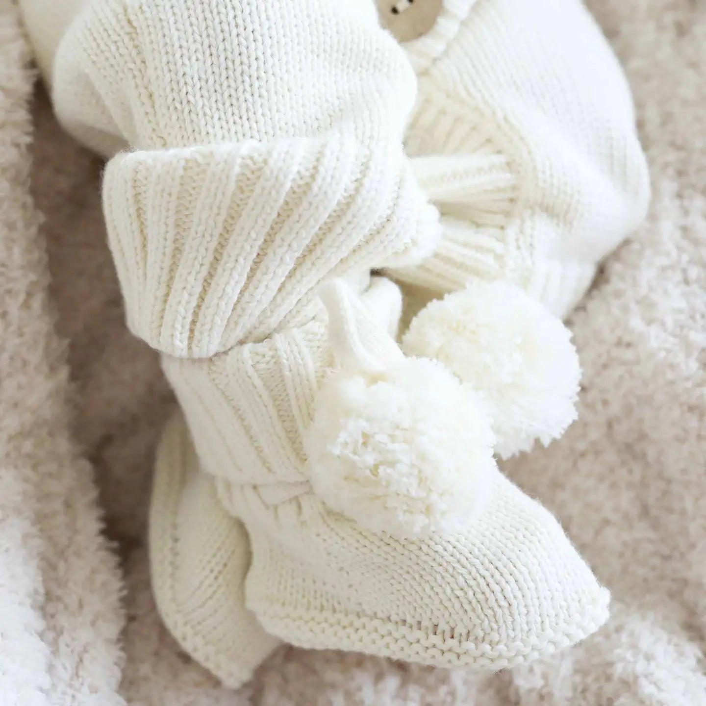 Knit Pom Pom Baby Booties