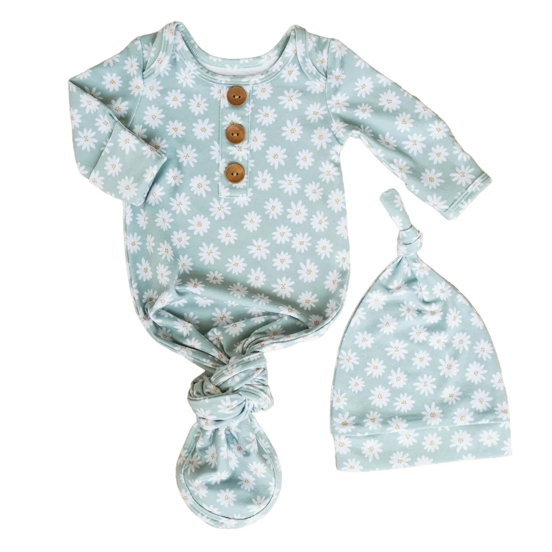 Soft Green Daisy Newborn Baby Knot Gown & Hat